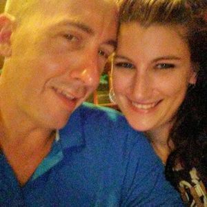 Meet your Posher, Jillian elise